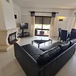 401 - 2 Bedroom - Oura - Sea View Апартаменты Албуфейра